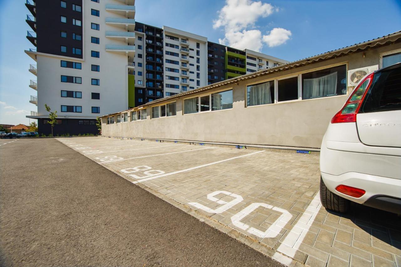 Duo Vibe Apartment Oradea Eksteriør billede