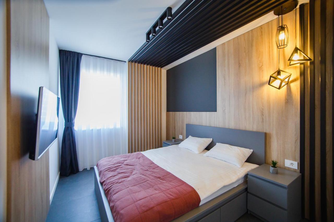 Duo Vibe Apartment Oradea Eksteriør billede